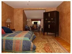 2 Longview Rd, Edison, NJ 08820 photo 18