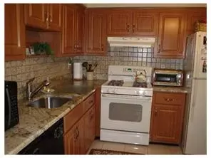 49 Pheasant Run, Edison, NJ 08820 photo 2