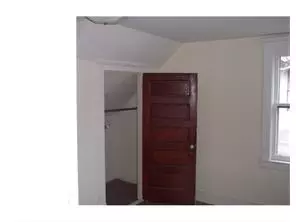 100 Main St, Edison, NJ 08837 photo 5
