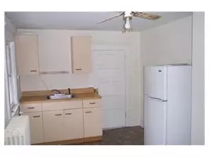 100 Main St, Edison, NJ 08837 photo 4