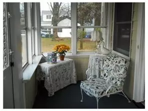 128 Emerson Ave, Middlesex, NJ 08846 photo 4