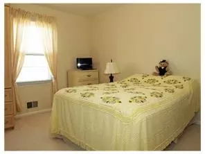 41 Roxy Ave, Edison, NJ 08820 photo 8