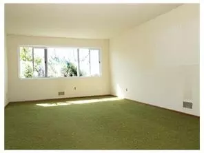 7 Summit Ave, Edison, NJ 08820 photo 8
