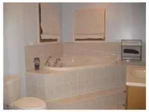 8 Meadow Rd, Edison, NJ 08817 photo 13