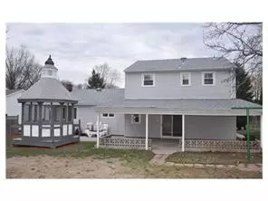 30 Warwick Rd, Edison, NJ 08820 photo 2
