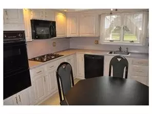 30 Warwick Rd, Edison, NJ 08820 photo 6