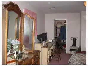 33 Hull Dr, Edison, NJ 08817 photo 11