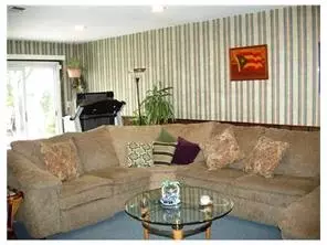 3 Sewaren Ave, NJ 07077 photo 18