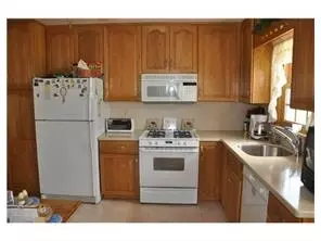 35 Cedar St, Edison, NJ 08820 photo 4