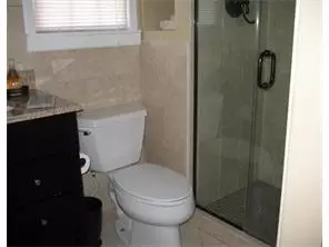 14 Adelphi Ct, Edison, NJ 08837 photo 7