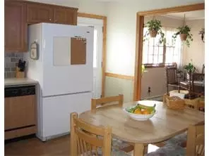 14 Adelphi Ct, Edison, NJ 08837 photo 9