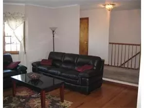 14 Adelphi Ct, Edison, NJ 08837 photo 23