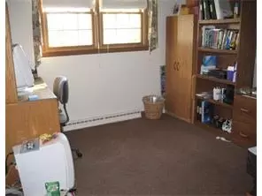 14 Adelphi Ct, Edison, NJ 08837 photo 17