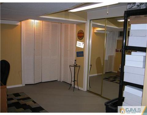 336 Westgate Dr, Edison, NJ 08820 photo 13