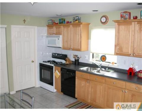336 Westgate Dr, Edison, NJ 08820 photo 3