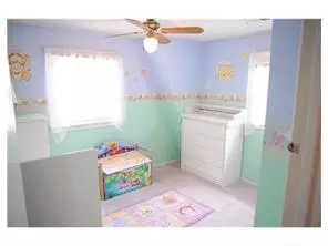 64 Willow Ave, East Franklin, NJ 08873 photo 16