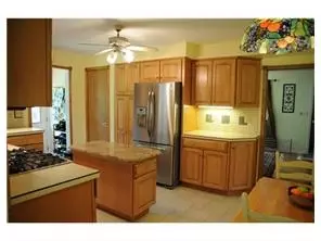 64 Willow Ave, East Franklin, NJ 08873 photo 10