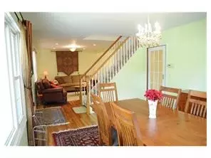 64 Willow Ave, East Franklin, NJ 08873 photo 5