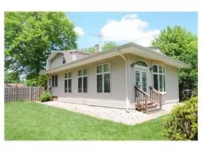 64 Willow Ave, East Franklin, NJ 08873 photo 3