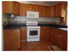59 Carlton St, Edison, NJ 08837 photo 9