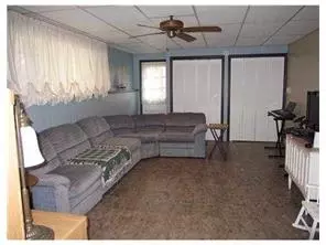 128 Player Ave, Edison, NJ 08817 photo 4