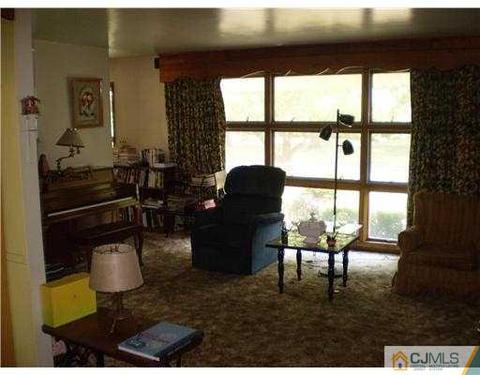 68 Orchard Rd, Middlesex, NJ 08846 photo 5