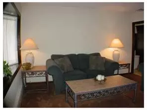 44 Austin St, NJ 07077 photo 3