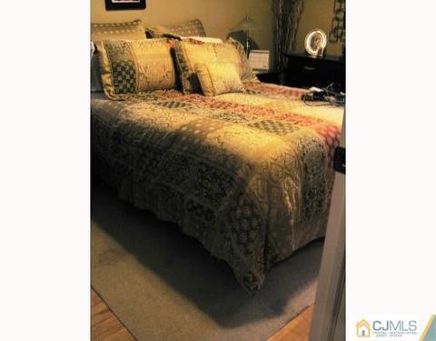 88 Mac Arthur Dr, Edison, NJ 08837 photo 6