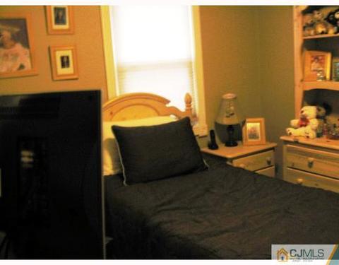 88 Mac Arthur Dr, Edison, NJ 08837 photo 7