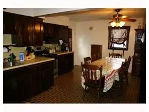 1 Ovington Ave, Edison, NJ 08817 photo 5
