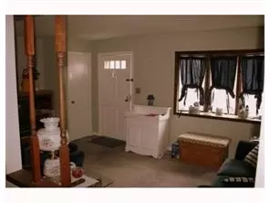 1 Ovington Ave, Edison, NJ 08817 photo 3