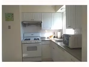 10 Sulliman Rd, Edison, NJ 08817 photo 4