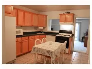 18 Roger Rd, Edison, NJ 08817 photo 2