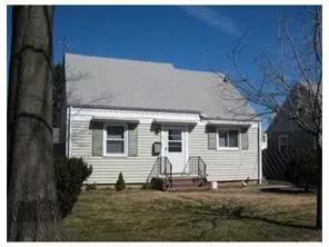 321 Giles Ave, Middlesex, NJ 08846 photo 1