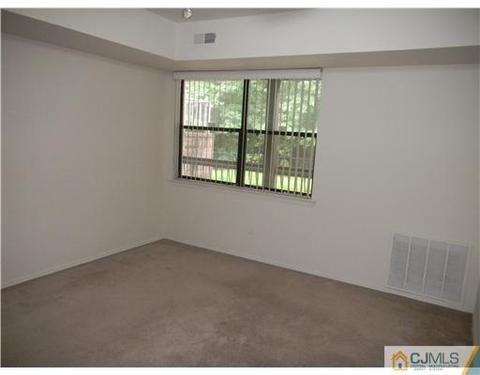1938 Raspberry Ct, Edison, NJ 08817 photo 12