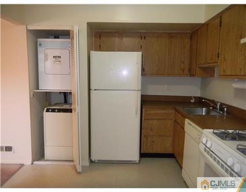 1938 Raspberry Ct, Edison, NJ 08817 photo 10
