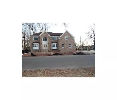 47 Spring St, Edison, NJ 08820 photo 4