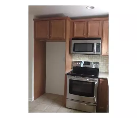 9 Maple St, Colonia, NJ 07067 photo 10