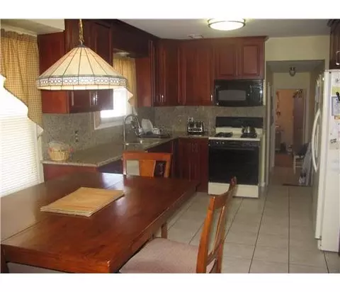 6 Sinclair Rd, Edison, NJ 08820 photo 5