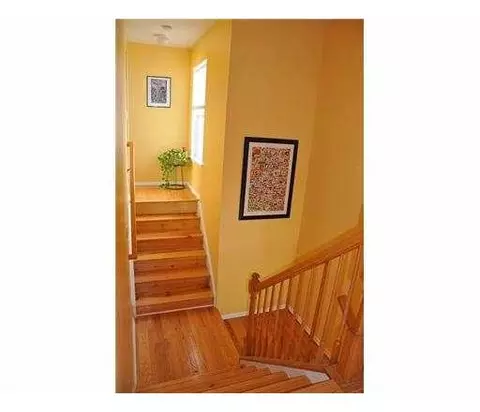 6 E Biesiada Ct, Parlin, NJ 08859 photo 19
