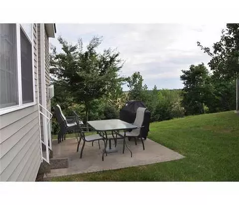 6 E Biesiada Ct, Parlin, NJ 08859 photo 18