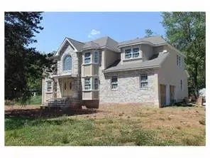 385 Plainfield Rd, Edison, NJ 08820 photo 1