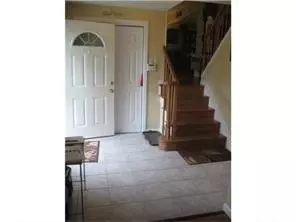 3 Starlit Dr, Middlesex, NJ 08846 photo 2