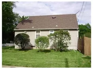 202 Walnut St, Middlesex, NJ 08846 photo 3