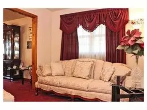 20 Maple St, Colonia, NJ 07067 photo 3