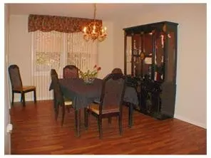 49 Meredith, Edison, NJ 08817 photo 3