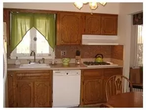 49 Meredith, Edison, NJ 08817 photo 5