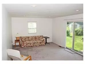 5 Calvert Ave, Edison, NJ 08820 photo 4