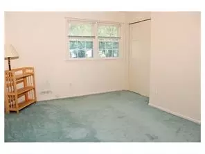 5 Calvert Ave, Edison, NJ 08820 photo 23