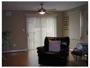 16 E Smt, NJ 07077 photo 8